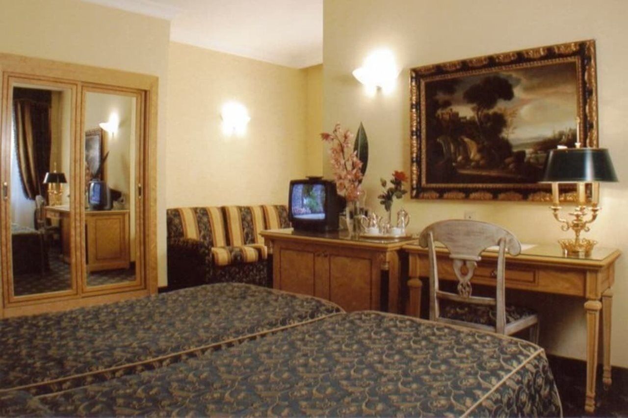 Hotel Champagne Palace Рим Номер фото